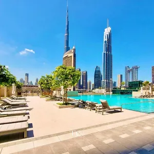 3 Bdr Downtown Views Ii With Burj Khalifa Views Appartamento *