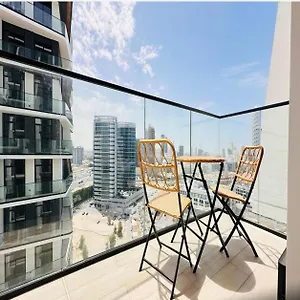 Oyo 1407 One Bedroom Binghatti Emerald *