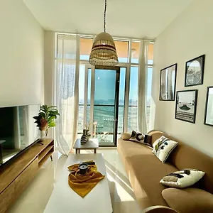 Homes2retreat - Golf & Desert Views Luxe 1br Escape Apartamento