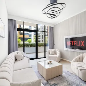 Apartment Vayk - Modern 3 Bd With A Spacious Terrace *