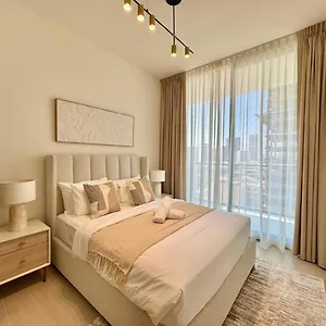 Chic Jvc 1br Pool Access, Balcony & Parking Appartamento Dubai