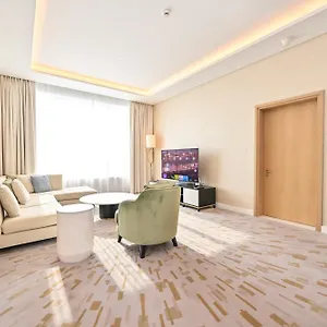 Appartement Stylish 1-br Retreat With Sweeping Views In Palm Tower Dubaï