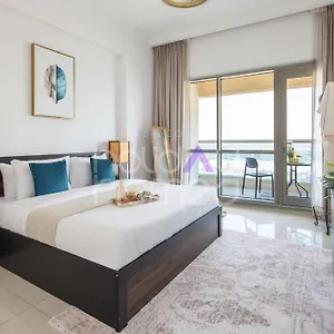Spacious 1br Residences At Business * Dubai