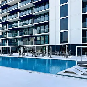 Fam Living Cozy Urban At Jvc With Quick Access To Miracle Garden Apartment Dubai