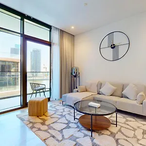 Trps - Peninsula Five, Business Bay - 1br Canal View, Furnished 아파트 *