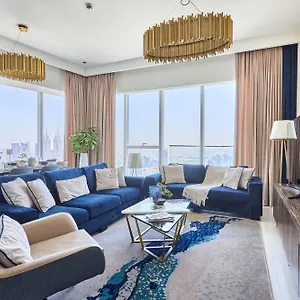 Frank Porter - Avani Palm View * Dubai