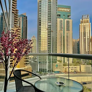 Appartamento Serene Escape In Bustling Marina And Jbr, Ensuite 2br, Sky Garden Access Dubai
