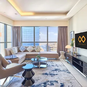 Spacious 2 Bedroom In Damac Towers By Paramount With Pool Gym Free Parking Sleeps 4 By Stayfinity Appartement *