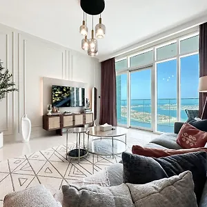 Trophy-sunset Coral Retreat Beachfront Living