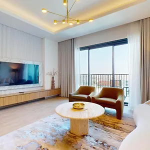 Chic 2br High End Furnished Park - Walk