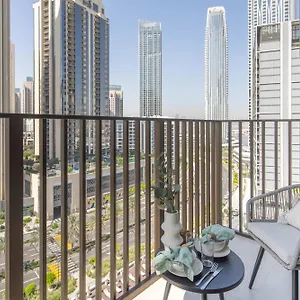 Frank Porter - Creek Crescent Tower 1 Dubai