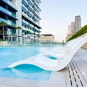 Luxury 1br On High Floor Jvc *