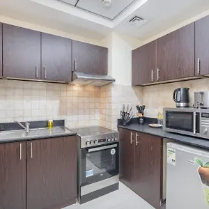 Heart-captivating 1 Bedroom In Hanover Square Apartment