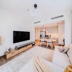 Modern 2 Bedroom At Orchid, Creek