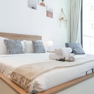 A Superb And Amazing In Binghatti Lavender With Balcony Апартаменты Дубай