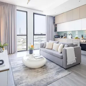 Frank Porter - Noor 3 Midtown Lägenhet Dubai