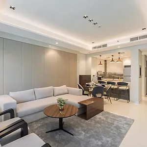 Stylish In Business Bay | Pool, Gym, Parking 아파트