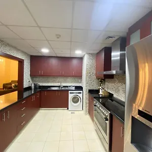 Jbr Spacious 3 Bedroom Dubai