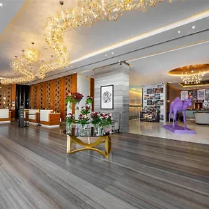 Radisson Blu Hotel, Waterfront Hotel 5*