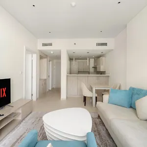 Vayk - Modern 1br With Access *