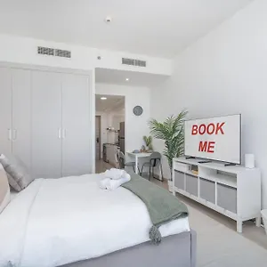 Majestic In Bloom Tower C Perfect For 2 Apartment Dubai