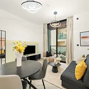 아파트 Silkhaus Luxe 1bdr In Jumeirah Village *