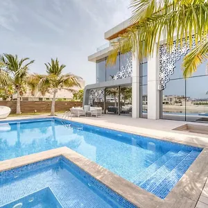 World Class Luxurious 6 Bdr In Palm Jumeriah Dubai