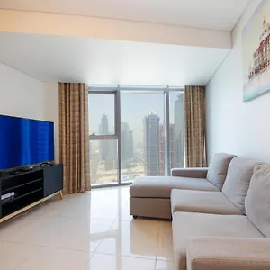 Luxury 2br Paramount Balcony With Pool And Gym Апартаменты