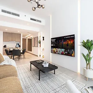 Luxury 2 Bedroom Missoni Building Canal & Pool View