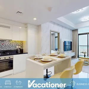 아파트 Aykon - Upgraded Two Bedroom With Views