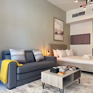 Laid-back I Location I Free Parking I Canal View * Dubai