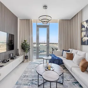 Tranquil Retreat 1 Bedroom With Serene Views In District 1 두바이