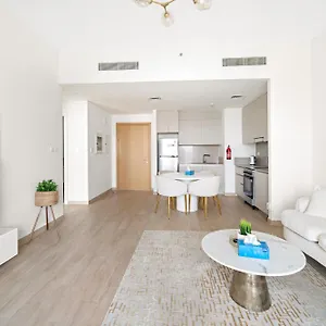 아파트 Vayk - Stunning 1br With Breathtaking Views 두바이