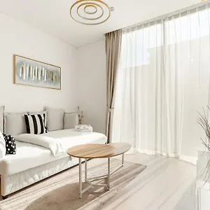 아파트 First Class 1br Lavish Living In Sobha Creek *