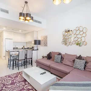 Appartamento Chic 1-bedroom In Jvc With Balcony *