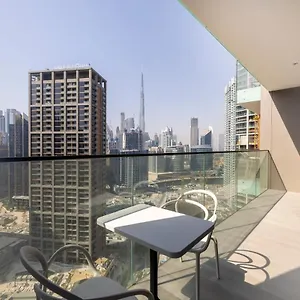 Cozy 1br With Canal And Burj Khalifa Views At Peninsula Dubai
