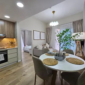Luxury 1br By Marina Walk! *