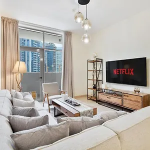 Modern 2br With Private Terrace, Pool And Gym Access Lejlighed *
