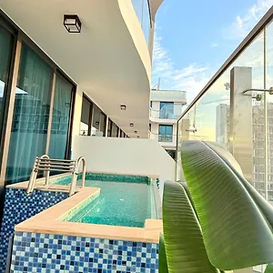 Appartamento De Luxe 1 Avec Piscine Privee Sur Balcon Dubai