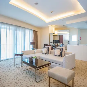 1br At Address Mall Residences