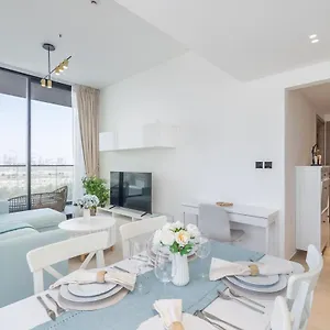 Vogue Brand New Two Bedroom With Big Balcony In Jvc 두바이