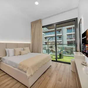 Brand New Luxurious 2 Bed In Jvc With Padel Court 두바이