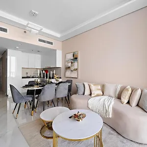 Luxury 1-bedroom Retreat With Private Pool- Samana Golf Апартаменты