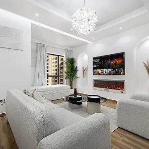Chic 2br Steps To Jbr Dubai