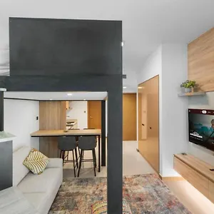 Loft-style - Canal View - Fully Furnished - Near Mall - Burj Khalifa Апартаменты Дубай
