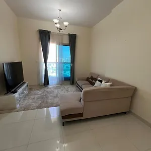 Apartment Stylish 1br In Elite 7