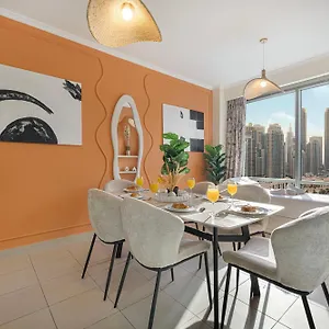 Serene Cozy 2br Near Burj Khalifa Appartamento