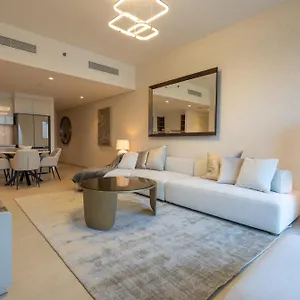 아파트 Maison Privee - Urban & Elegant Just Steps From Burj Khalifa