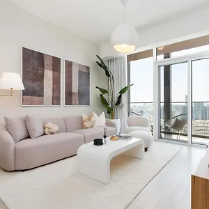شقة Iconic 1 Bedroom Brand New Bloom Tower دبي