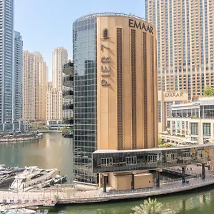 Spacious Unit In Marina Sleeps 6 With Canal Veiws * Dubai